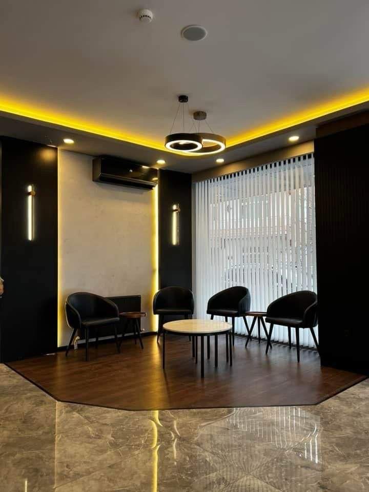 Calm waiting lounge in a dental clinic in Istanbul